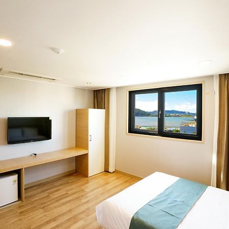 Blue Mountain Hotel Songsan-ni Exterior photo