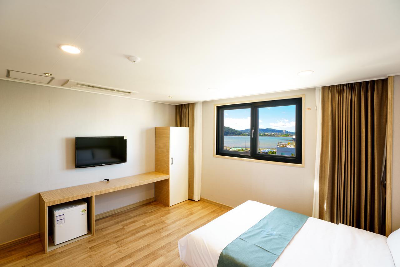 Blue Mountain Hotel Songsan-ni Exterior photo