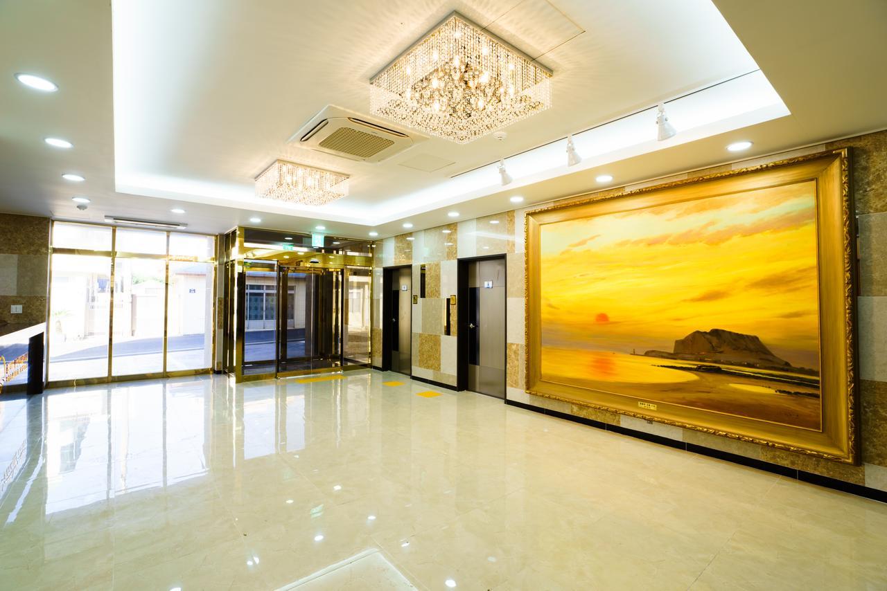 Blue Mountain Hotel Songsan-ni Exterior photo