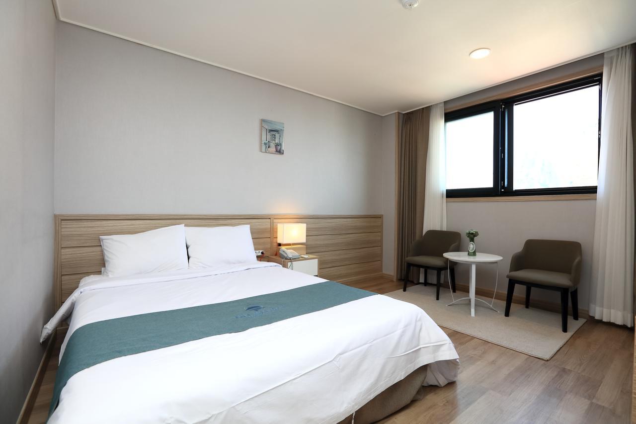 Blue Mountain Hotel Songsan-ni Exterior photo