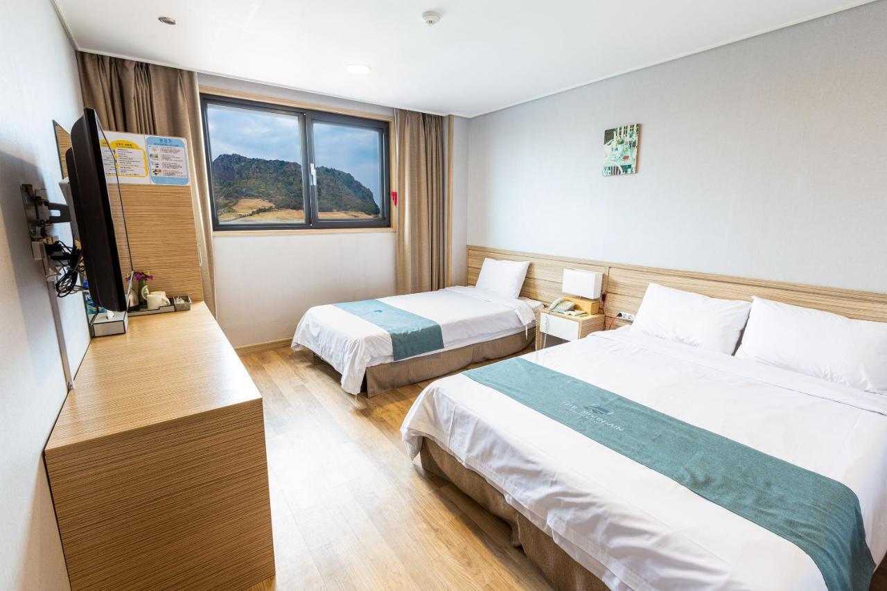 Blue Mountain Hotel Songsan-ni Exterior photo